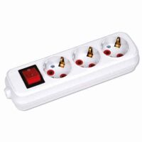 Колодка 3 гнізда з заземленням і вимикачем