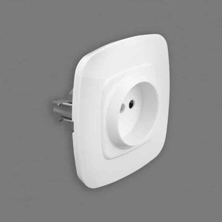 Розетка одинарна без заземлення біла ELA