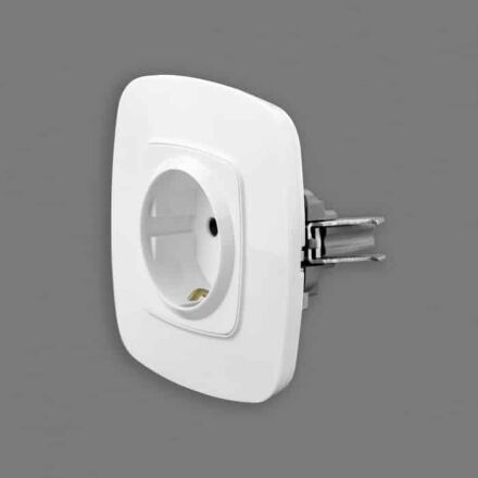 Розетка одинарна з заземленням біла ELA