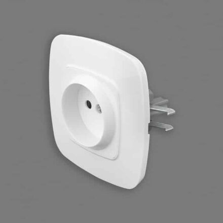 Розетка одинарна без заземлення біла ELA