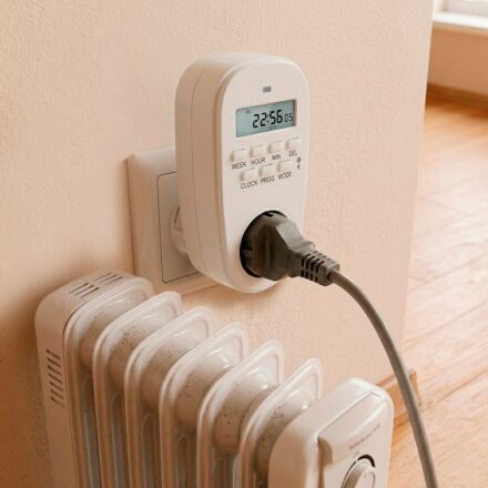 Таймер-розетка Euroelectric (16A/3600W), електронний, тижневий White
