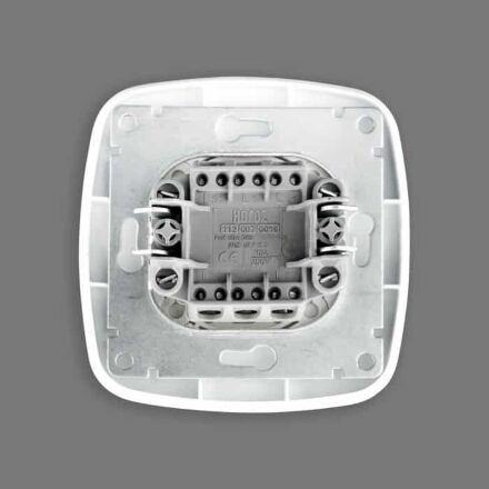 Вимикач прохідний 2-клавішний білий ELA