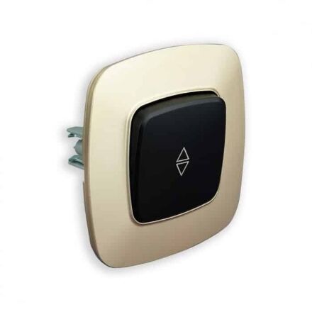 Вимикач прохідний 1-клавішний чорний-золото ELA